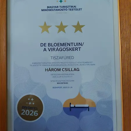 De Bloementuin / A Viragoskert Lejlighed