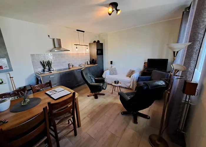 De Bloementuin / A Viragoskert Apartament